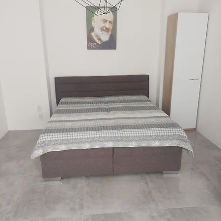 Padre Pio Family Apartment *